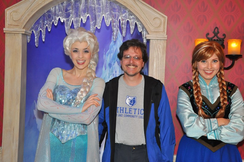 Meeting Anna and Elsa at Disneyland