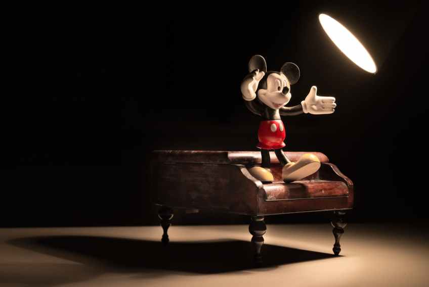 Mickey Mouse on a Piano; music and animation compromise
