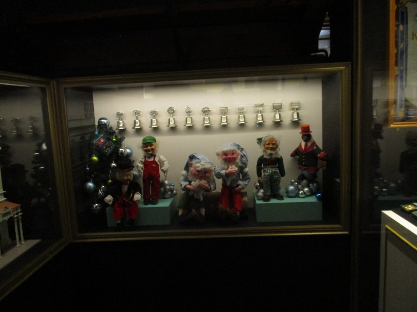 Manikins on display at the Wellington Museum
